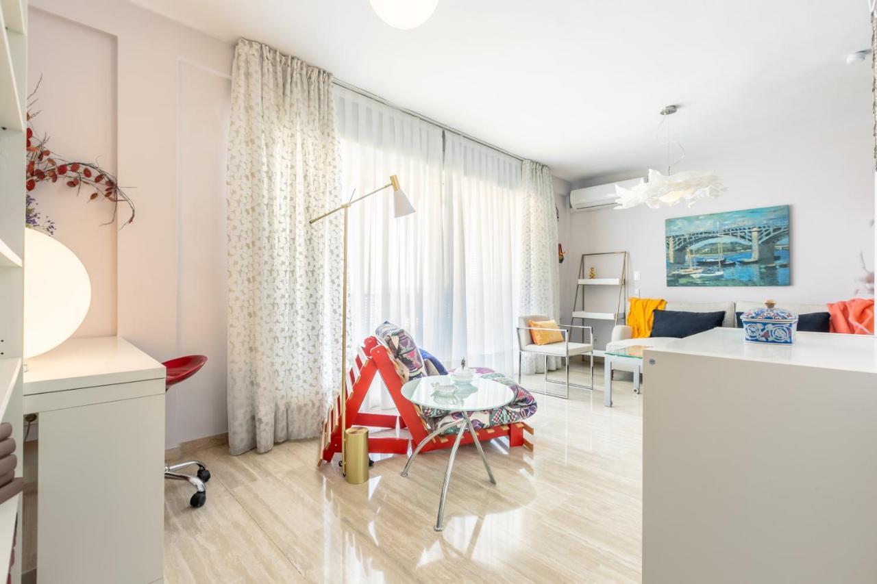 Apartmán Apartamento Desde El Cielo De Triana Sevilla Exteriér fotografie